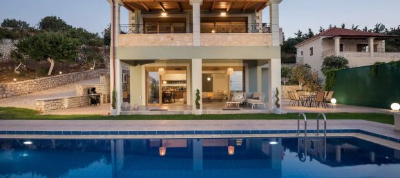 5 bedrooms Villa in Chania, Greece No. 8634 4