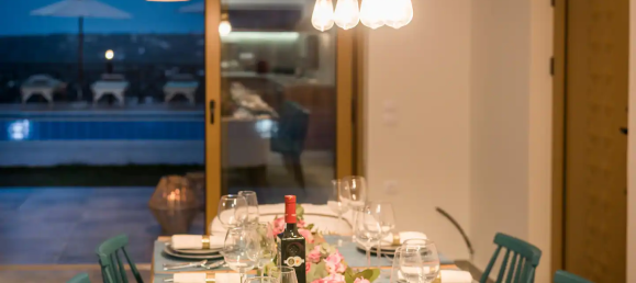 5 bedrooms Villa in Chania, Greece No. 8634 10