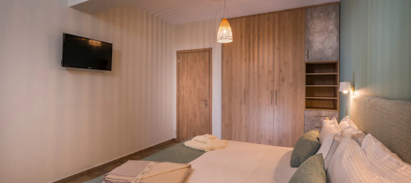 5 bedrooms Villa in Chania, Greece No. 8634 30