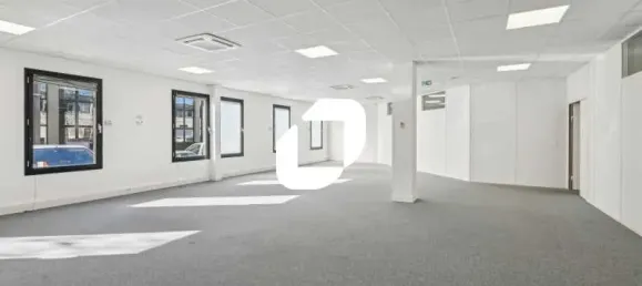 Büro in Gennevilliers, France 1861m², Nr. 302381 9
