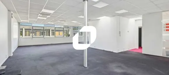 Büro in Gennevilliers, France 1861m², Nr. 302381 6