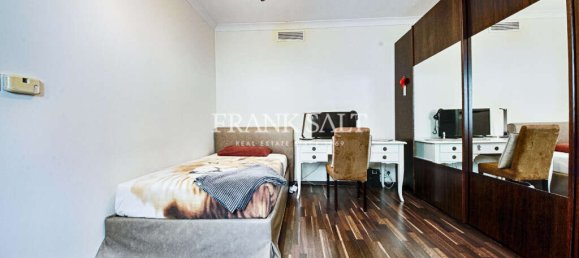 5 bedrooms Bungalow in Mellieha, Malta No. 195 50