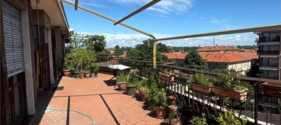 Ático de 5 habitaciónes en Busto Arsizio, Italy No. 69881 9