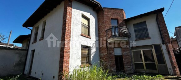 3 bedrooms House in Verolanuova, Italy No. 303062 6