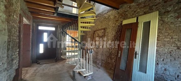 3 bedrooms House in Verolanuova, Italy No. 303062 17