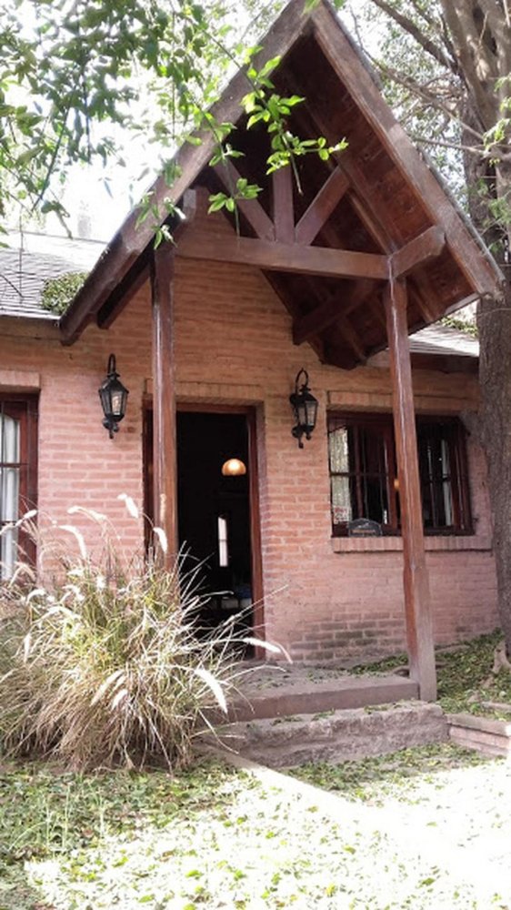 3 bedrooms House in Moron, Argentina No. 827