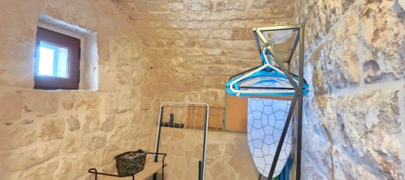 2-salle Maison à Ostuni, Italy No. 81708 32