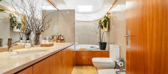 4 Schlafzimmer Haus in Revelhe, Portugal, Nr. 21126 13