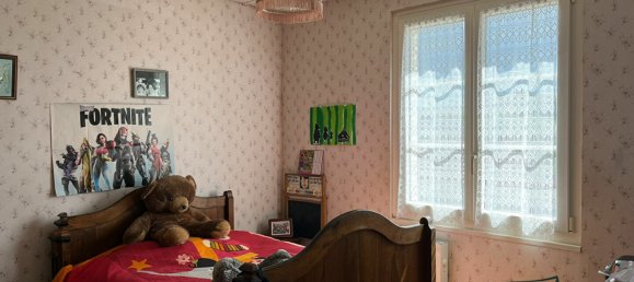 3 bedrooms House in Saint-Amand-Montrond, France No. 76278 6