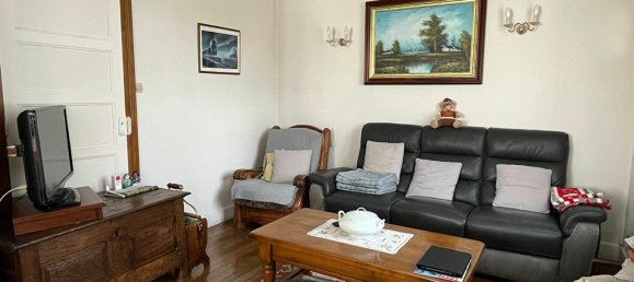 3 bedrooms House in Saint-Amand-Montrond, France No. 76278 2