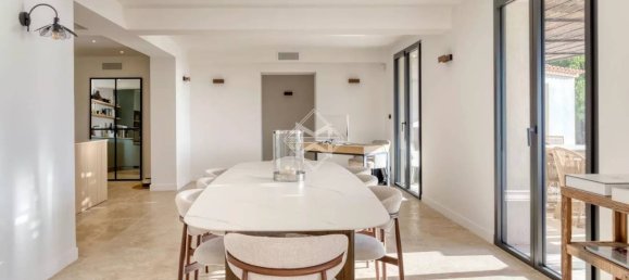 4 غرف نوم فيلا في Cavalaire-sur-Mer, France رقم 99951 9