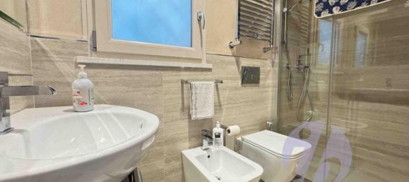 6 rooms Villa in Forte dei Marmi, Italy No. 39269 11