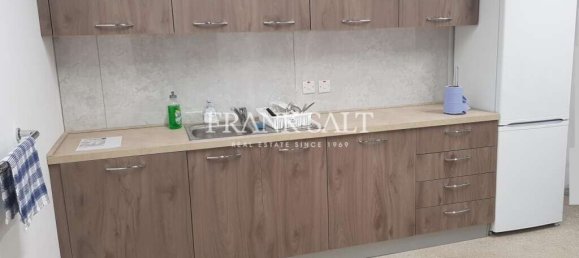 Bureau à Balzan, Malta 149m² No. 12696 5