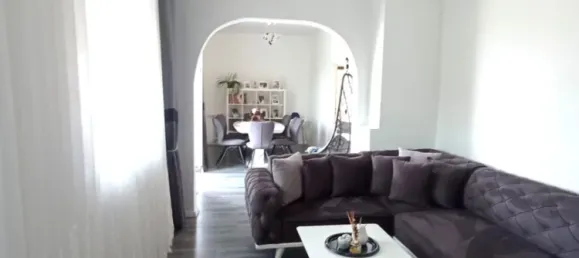 9-Zimmer Haus in Berndorf, Austria, Nr. 18600 2