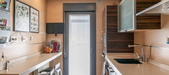 Ático de 3 dormitorios en Granada, Spain No. 23692 46