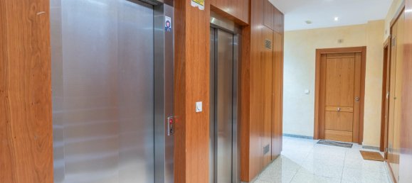 Ático de 3 dormitorios en Granada, Spain No. 23692 40