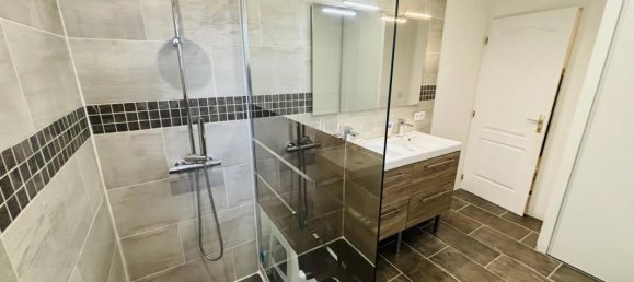 4 bedrooms Villa in Le Blanc, France No. 85978 9