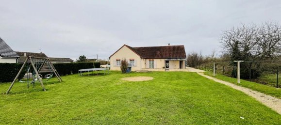 4 bedrooms Villa in Le Blanc, France No. 85978 2