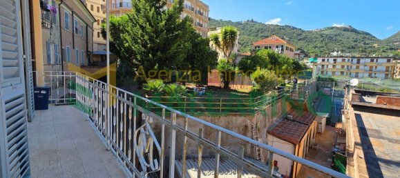 4 غرف نوم شقة في Finale Ligure, Italy رقم 337807 42