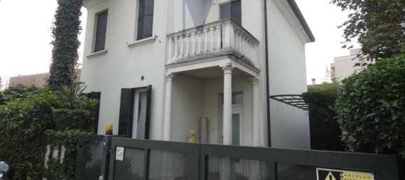 Villa de 4 habitaciónes en Padua, Italy No. 27109 7