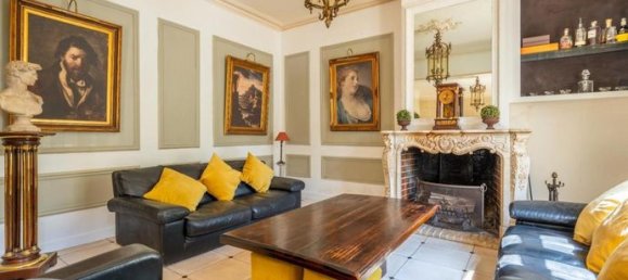 Casa de 4 dormitorios en Saint-Etienne-de-Chigny, France No. 314530 2