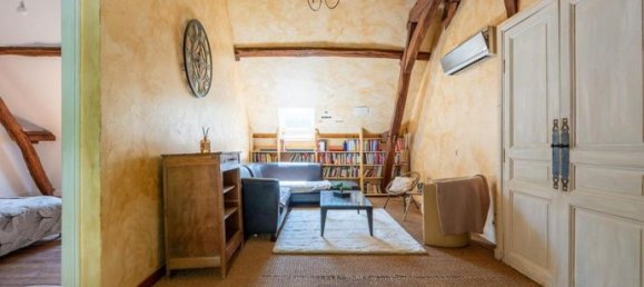 Casa de 4 dormitorios en Saint-Etienne-de-Chigny, France No. 314530 9