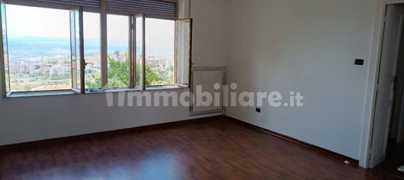 5 غرف نوم شقة في Catanzaro, Italy رقم 288774 3