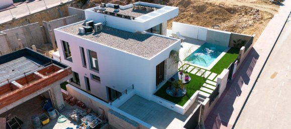 4 bedrooms Villa in Rojales, Spain No. 13784 2