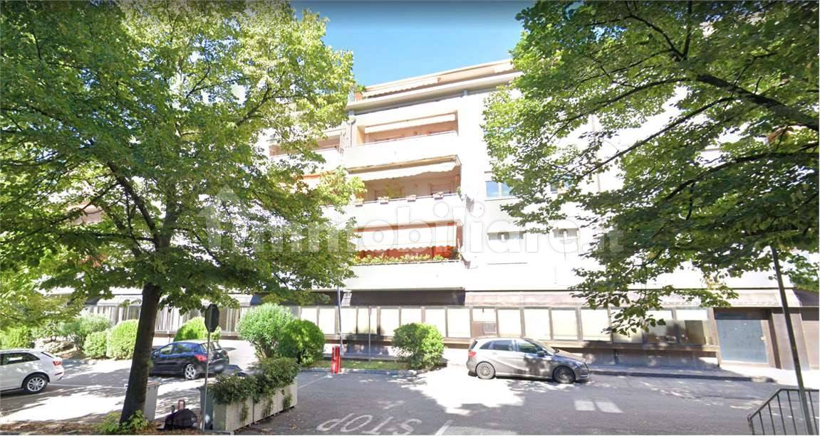 19m² Garage in Perugia, Italy No. 126215