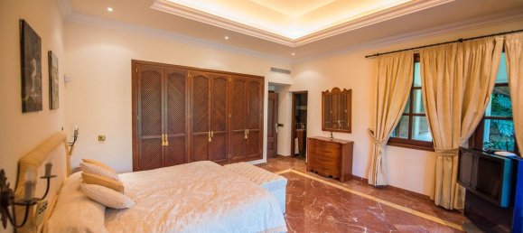 8 bedrooms Villa in Malaga, Spain No. 104594 42