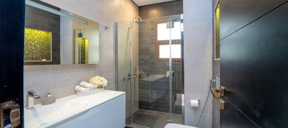 5 غرف نوم فيلا في عقارات جميرا للغواف, UAE رقم 113784 23