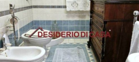 3 bedrooms House in Carini, Italy No. 133136 36