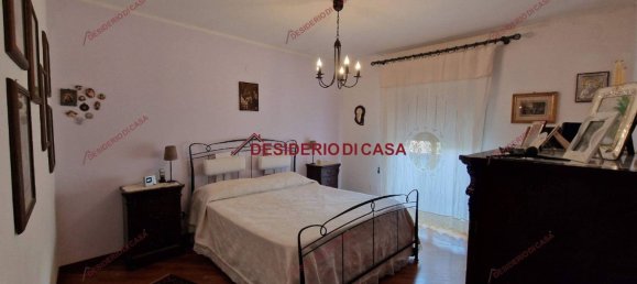 3 bedrooms House in Carini, Italy No. 133136 14