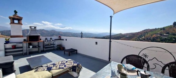 4 bedrooms Townhouse in Cutar, Spain No. 176139 18