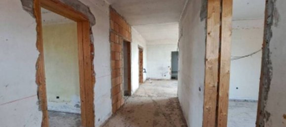 Квартира с 5 комнатами в Оппеано, Италия № 294377 11