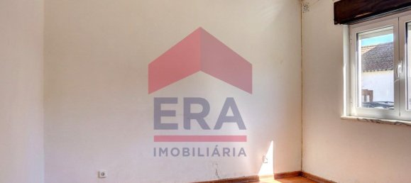 Casa de 3 dormitorios en Atouguia da Baleia, Portugal No. 307236 3