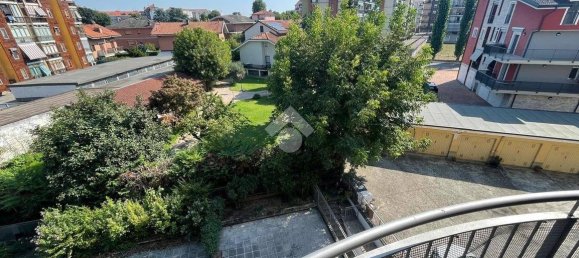 3 bedrooms Apartment in Nichelino, Italy No. 325032 33