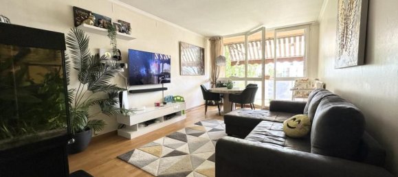 3 bedrooms Apartment in Elancourt, France No. 351641 2