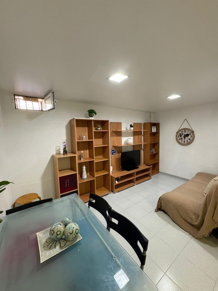 1 غرف نوم شقة في L'Hospitalet de Llobregat, Spain رقم 151191