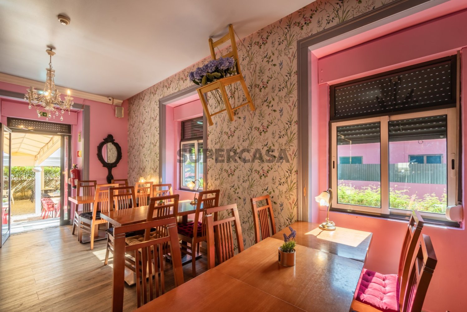 111m² Commercial property in Sintra, Portugal No. 245025