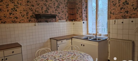 8 rooms Townhouse in Salon, France No. 160226 4