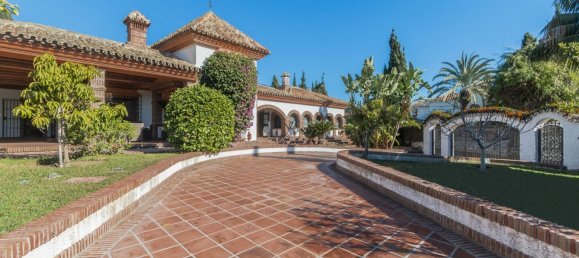 Villa de 4 dormitorios en Marbella, Spain No. 51774 11