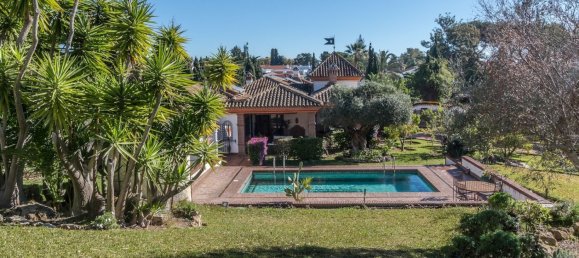 Villa de 4 dormitorios en Marbella, Spain No. 51774 8