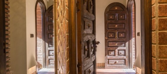 Villa de 4 dormitorios en Marbella, Spain No. 51774 60