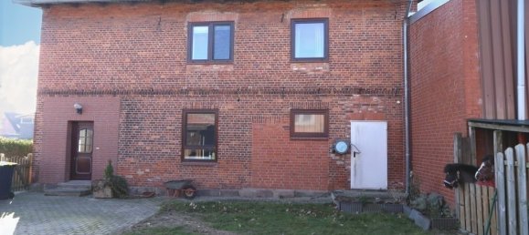 6 rooms Townhouse in Duchy of Lauenburg, Germany No. 40935 4