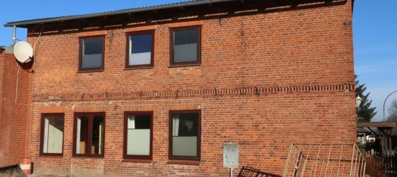 6 rooms Townhouse in Duchy of Lauenburg, Germany No. 40935 3