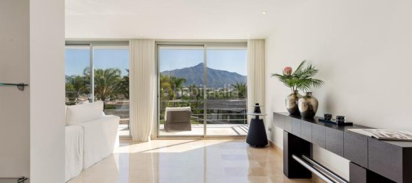 7 Schlafzimmer Villa in Marbella, Spain, Nr. 120447 19