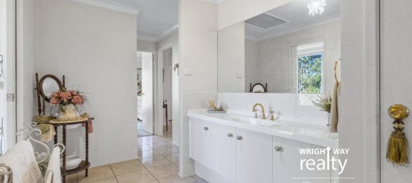 4 bedrooms House in Tomerong, Australia No. 569 9