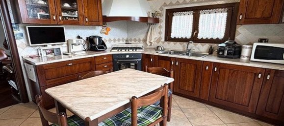 5 rooms Villa in Pogliano Milanese, Italy No. 338190 13