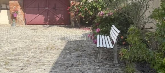 5 Schlafzimmer Haus in Villeneuve-les-Sablons, France, Nr. 276513 3